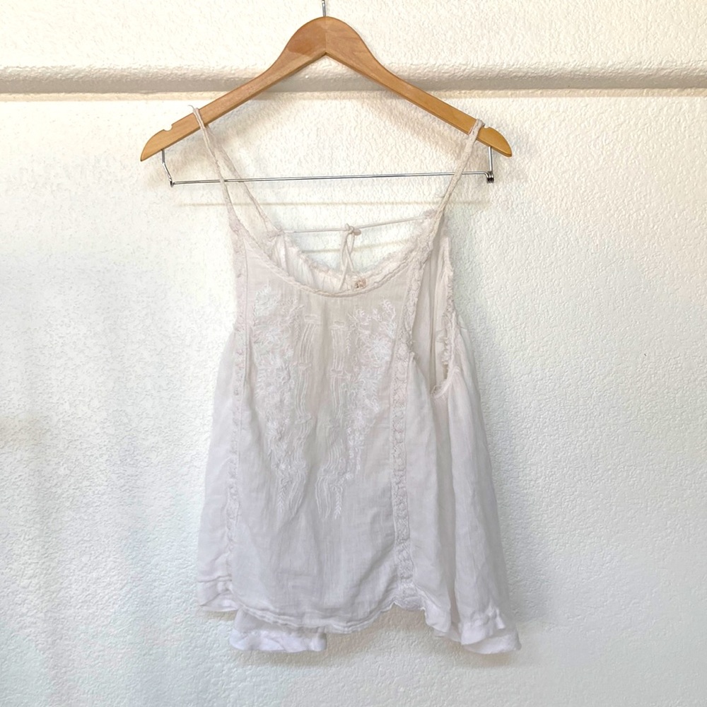 Free People White Gauze Swing Tank size small embroidered